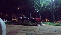 fui fazer uma corrida no parque e encontrei um muleque pauzudo para fuder na pracinha!