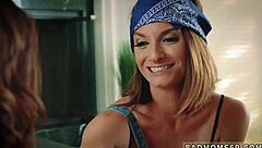 i join amanda milf in hardcore threesome