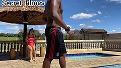 Nao Resisti Esse Negao Ja Que Minha Amiga Nao Veio Eu Vo Da Pra Ele Bem Gostoso e Goza No Pau Dele