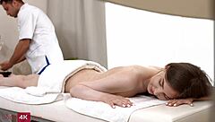 Skinny teen 18+ alice xo massaged and creampied