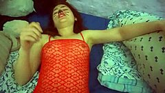 Really Sexy Girl Enjoys While Her Boys Masturbes Her Favorite Carrot