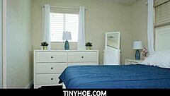 Sweet Honey Hayes Breaks Fleshlight, Offers Pussy Instead