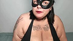 coelhona bbw mary jhuana ate the carrot with another mouth