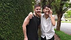 Rodrigo Weeh backstage with kittens and naughty ones.