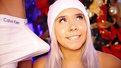 Watch Valentina the Colombian suck on cock daily