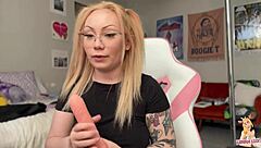 Unboxing fuck machine dildo