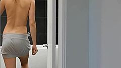 stunning solo beauty with huge tight pussy in hot play!