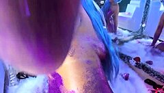 Twerking naked with glitter and oil