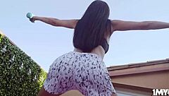 Jesus’ eyes black cock fucking MILF Linda in doggy style