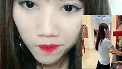 Watch the sexy Korean webcam girl