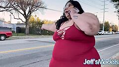 Stranded Fat Slut Crystal Blue Finds a Chubby Chaser!