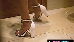 Stepmom says, 'Get stuffed by stepson on thanksgiving.'