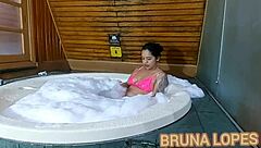 safada giving ass and getting cum inside her giant starred ass 😈