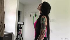 Horny German Teen Fucks Repairman Without Condom