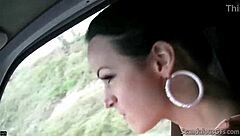 Hot babe rubbing cock while guy driving caught on tape 😍