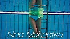 Nina Mohnatka flaunts hairy pussy in shower