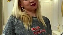 Hot Amateur Girl's Huge Cameltoe In Shorts During Casting