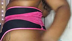 Ebony Naejae Shows Off Big Ass!