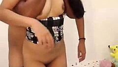 LOOK AT THIS HOT LATINA READY TO GET FUCKED!