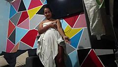 pair of latinas eating pussy in hotel room