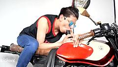 Colombian gay guys fuck ass on motorcycle, moaning in hd.