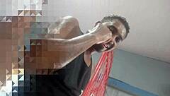 i exchanged looks with a guy at the gym, then he fucked me cumming inside