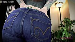 I get hot in my room and put a big cock in my ass