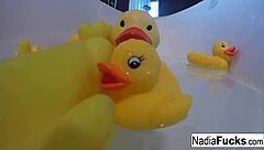 sexy nadia takes a bath with rubber duckies in hardcore solo masturbation