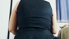 mirelladelicia, wanna show off your striptease and dildo play?