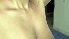 Amateur couple enjoys sensual armpit and nipple licking