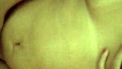 rompiendo el coño de la caliente indiana