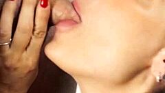 I'm sucking this cock and getting a facial 😋💦