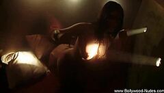 Indian dancer strips and exposes herself