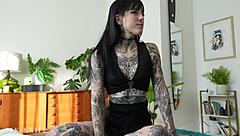 Sneaky Sex With My Step Sister's Hot Tatted Bff Awlivv 😏