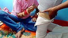 यार, प्रेग्नेंट इंडियन औरत को चोदना इतना डेलिकेट लगता है!