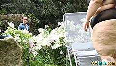 i'm face sittin this big beauty n eatin her pussy outdoors