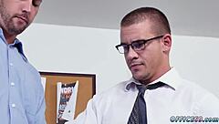 i felt my first gay encounter in the locker room