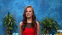 Stylish Babe With Amazing Figure Enjoys Full Sexual Pleasure