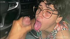 i made the curvy novinha pay the uber ride with a blowjob after the party