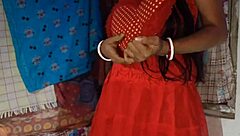 Indian Village Girl Enjoys Homemade Pussy Licking on Ranch