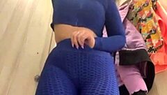 Exciting public fucking close up view