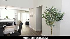 Binky Beaz Says Tease Me Hijab Teen Let's Fuck In Nude Scene