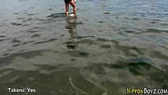 Gay Asian Twinks Sucking in Steamy Threesome Action