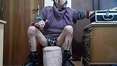 melvin oficial gay español solo masturbating on skates suggestively.