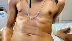 my f� came asking for tips and ended up fucking me bareback completely.