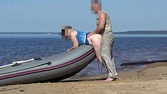 i met a lady tourist who befriended the boatman in the game