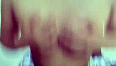 क्या तुम मुझे इस दुबली कॉलेज लड़की को चोदते देख रहे हो?