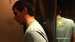 simon and nicolas sucking cocks