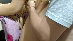 un rapidito con el sucio de mi hermanastro en la cocina, wow!