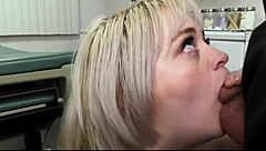 teen agrees to unique hospital treatment for free consultation with doctor